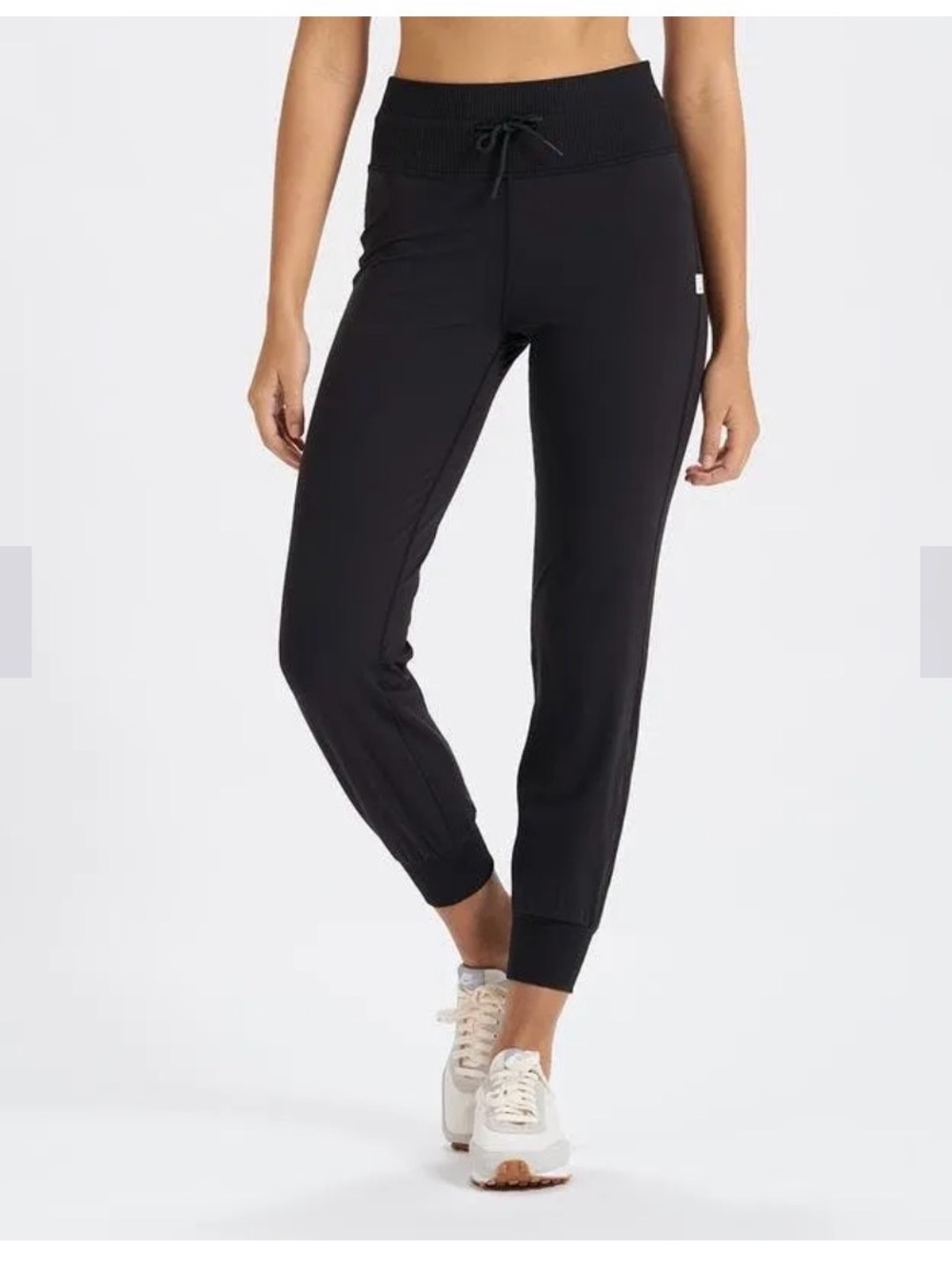 Vuori Daily Jogger (M, Black)